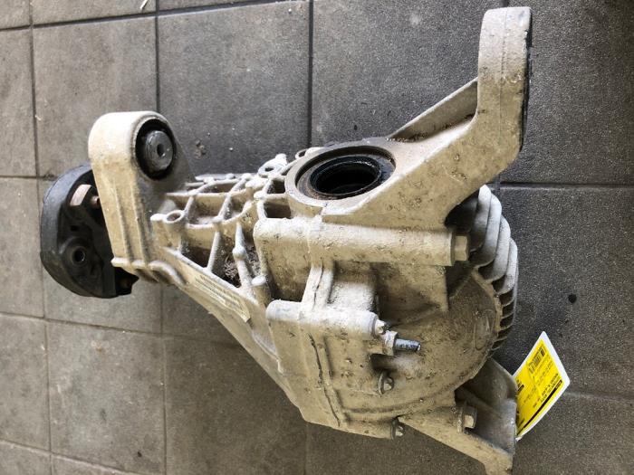 Gebrauchte Differential hinten Mercedes ML II (164/4JG) 3.0 ML-320 CDI 4-Matic V6 24V Preis € 261,45 Margenregelung angeboten von Wessel Parts & Service B.V.