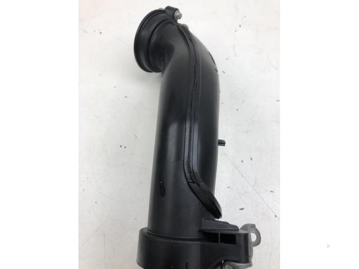 Gebrauchte Intercooler Rohr Mercedes C (W206) C-300 e 2.0 Turbo Preis € 82,95 Margenregelung angeboten von Wessel Parts & Service B.V.