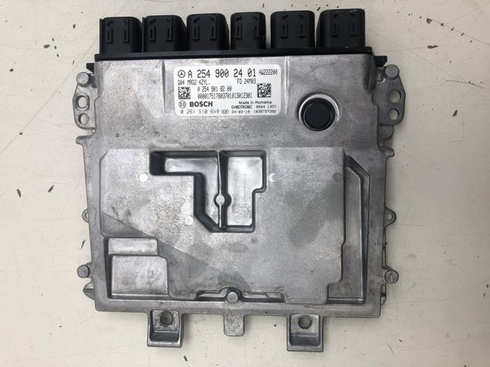 Used Engine management computer Mercedes C (W206) C-300 e 2.0 Turbo Price € 366,45 Margin scheme offered by Wessel Parts & Service B.V.