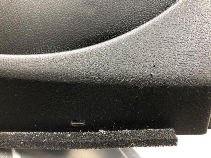 Używane Panel Mercedes C (W206) C-300 e 2.0 Turbo Cena € 838,95 Procedura marży oferowane przez Wessel Parts & Service B.V.
