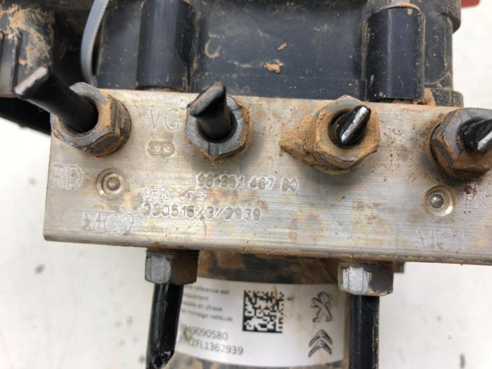 Pompa ABS Opel Astra (Używany)