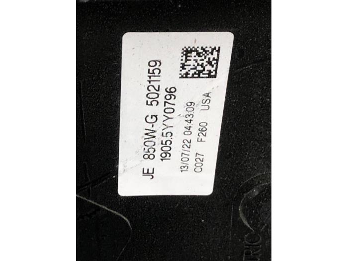 Używane Silnik wentylatora Mercedes GLE (V167) 350 e 2.0 16V 4-Matic Cena € 628,95 Procedura marży oferowane przez Wessel Parts & Service B.V.