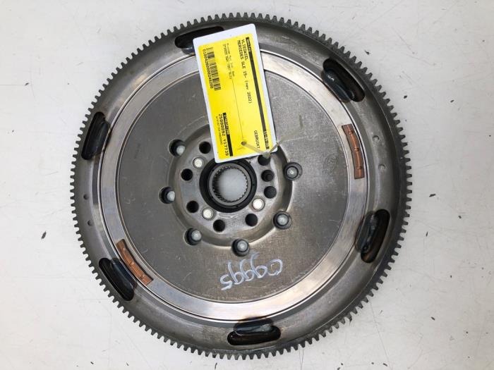Gebrauchte Schwungrad Mercedes GLE (V167) 350 e 2.0 16V 4-Matic Preis € 208,95 Margenregelung angeboten von Wessel Parts & Service B.V.