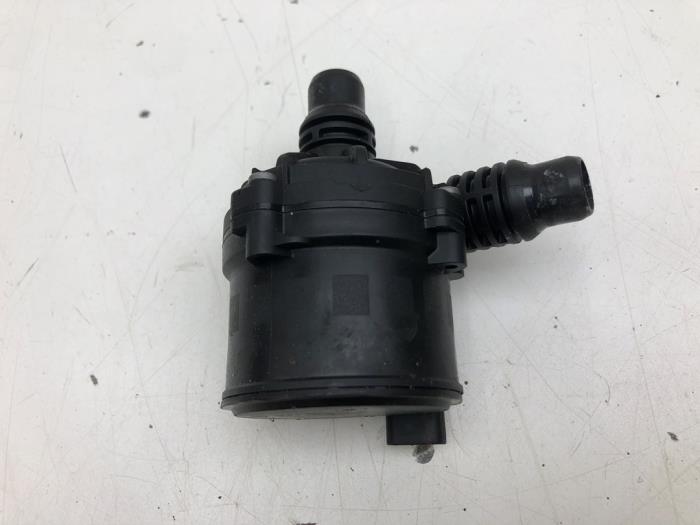 Begagnade Vattenpump Mercedes GLE (V167) 350 e 2.0 16V 4-Matic Pris € 93,45 Marginaltabell erbjuds av Wessel Parts & Service B.V.