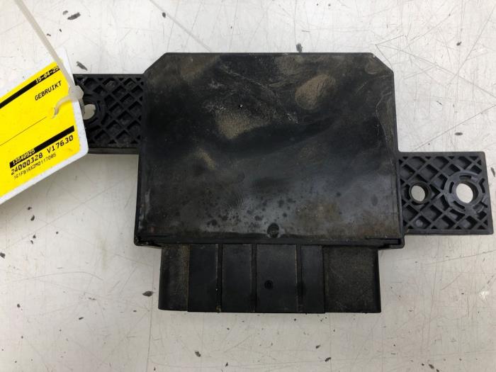 Usagé Module pompe carburant Chevrolet Camaro 2.0 Turbo 16V Prix € 72,45 Règlement à la marge proposé par Wessel Parts & Service B.V.