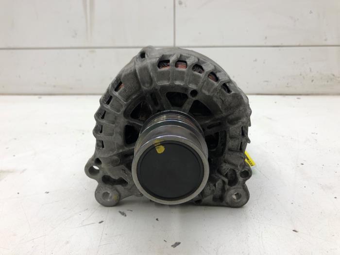 Begagnade Dynamo Volkswagen Golf VII (AUA) 1.2 TSI 16V Pris € 51,45 Marginaltabell erbjuds av Wessel Parts & Service B.V.