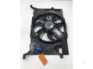 Begagnade Fläktmotor Mercedes B (W245) 2.0 B-200 CDI 16V Pris € 49,00 Marginaltabell erbjuds av Autobedrijf G.H. Wessel B.V.