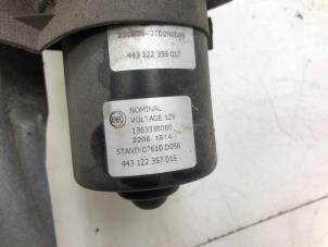 Usados Motor limpiaparabrisas delante Fiat Ducato (250) 2.2 D 140 Multijet 3 Precio € 89,00 Norma de margen ofrecido por Autobedrijf G.H. Wessel B.V.
