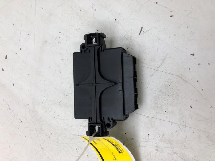 Gebrauchte PDC Modul Volvo V70 (BW) 2.4 D5 20V 205 Preis € 36,75 Margenregelung angeboten von Wessel Parts & Service B.V.
