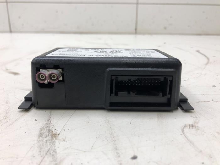 Używane Modul WiFi Skoda Superb Combi (3V5) 1.5 TSI Evo 16V Cena € 82,95 Procedura marży oferowane przez Wessel Parts & Service B.V.