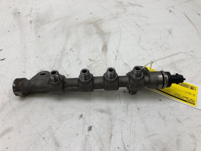 Usagé Système d'injection Fiat Bravo (198A) 1.6 D Multijet 90 Prix € 51,45 Règlement à la marge proposé par Wessel Parts & Service B.V.