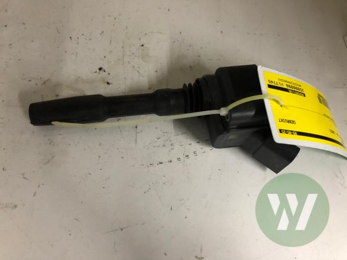 Usagé Bobine Audi A6 Avant (C8) 3.0 V6 24V 55 TFSI Mild Hybrid Quattro Prix € 26,25 Règlement à la marge proposé par Wessel Parts & Service B.V.