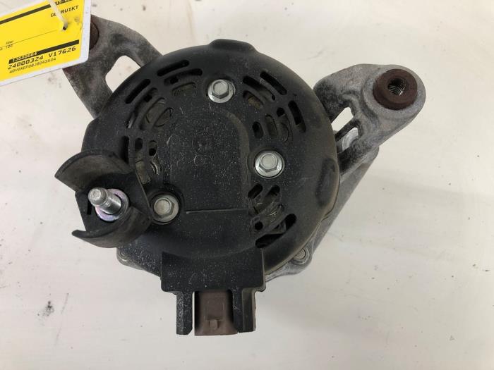 Begagnade Dynamo Opel Corsa E 1.2 16V Pris € 40,95 Marginaltabell erbjuds av Wessel Parts & Service B.V.