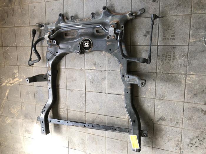 Gebrauchte Unterrahmen Opel Astra Preis € 156,45 Margenregelung angeboten von Wessel Parts & Service B.V.