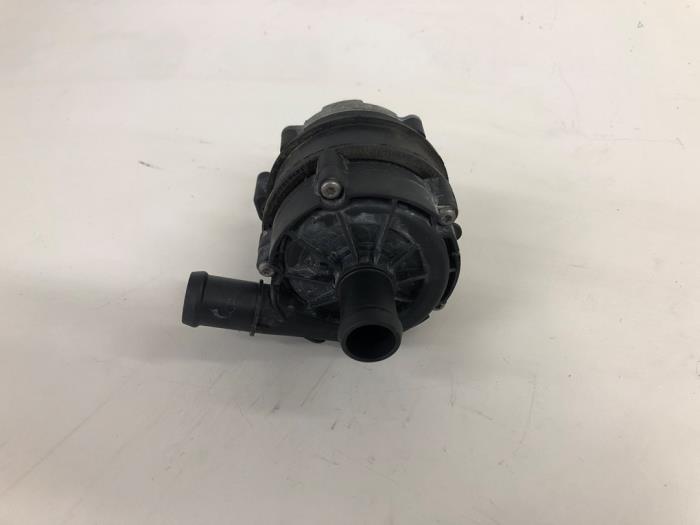 Begagnade Vattenpump Volkswagen Up! (121) e-Up! Pris € 61,95 Marginaltabell erbjuds av Wessel Parts & Service B.V.