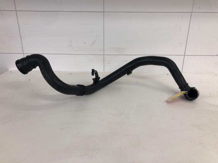 Gebrauchte Intercooler Rohr Opel Astra Preis € 40,95 Margenregelung angeboten von Wessel Parts & Service B.V.