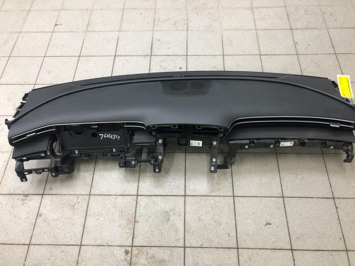 Używane Panel Hyundai Tucson (NX) 1.6 T-GDI HEV Cena € 786,45 Procedura marży oferowane przez Wessel Parts & Service B.V.