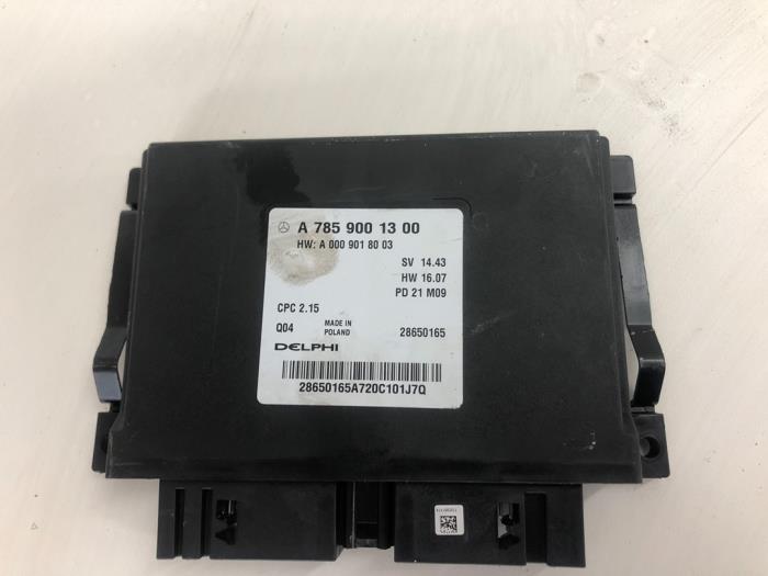 Used Computer, miscellaneous Mercedes EQC (N293) 400 4-Matic 80 kWh Price € 156,45 Margin scheme offered by Wessel Parts & Service B.V.