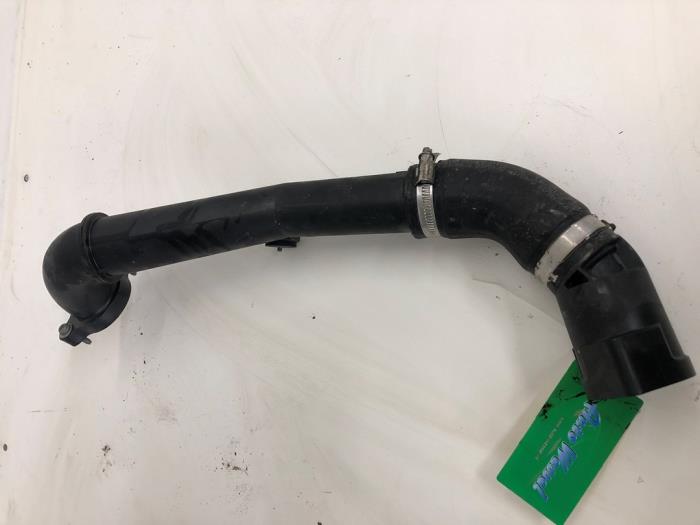 Gebrauchte Intercooler Rohr Volkswagen Polo VI (AW1) 1.6 TDI 16V 80 Preis € 36,75 Margenregelung angeboten von Wessel Parts & Service B.V.