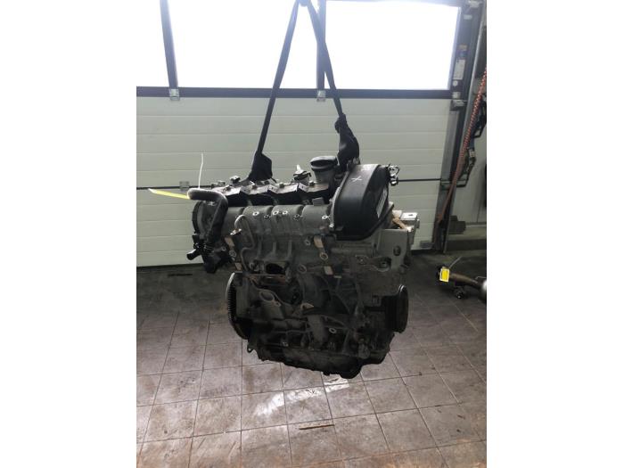 Gebrauchte Motor Volkswagen Golf VII Variant (AUVV) 1.4 TSI BlueMotion Technology 125 16V Preis € 786,45 Margenregelung angeboten von Wessel Parts & Service B.V.
