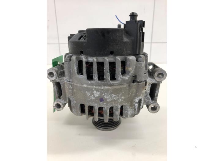 Begagnade Dynamo Volkswagen Tiguan (AD1) 2.0 TSI 16V 4Motion Pris € 82,95 Marginaltabell erbjuds av Wessel Parts & Service B.V.