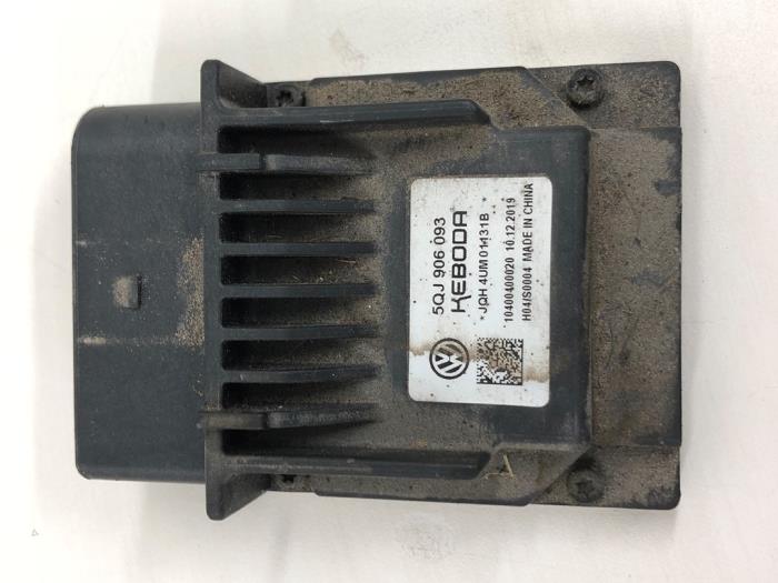 Usagé Module pompe carburant Volkswagen Tiguan (AD1) 2.0 TSI 16V 4Motion Prix € 61,95 Règlement à la marge proposé par Wessel Parts & Service B.V.