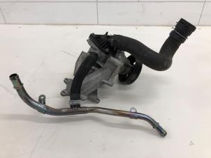 Vattenpump från en Opel Astra K 1.2 Turbo 12V 2020