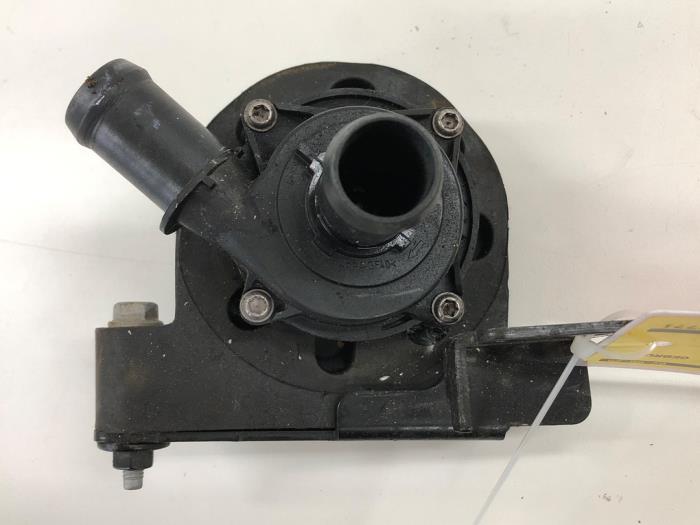 Begagnade Vattenpump Opel Astra K 1.2 Turbo 12V Pris € 72,45 Marginaltabell erbjuds av Wessel Parts & Service B.V.