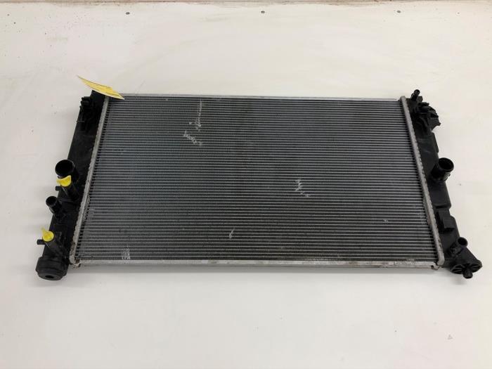 Gebrauchte Kühler Toyota Yaris Cross (PB1/PJ1) 1.5 12V Hybrid 115 Preis € 131,25 Margenregelung angeboten von Wessel Parts & Service B.V.