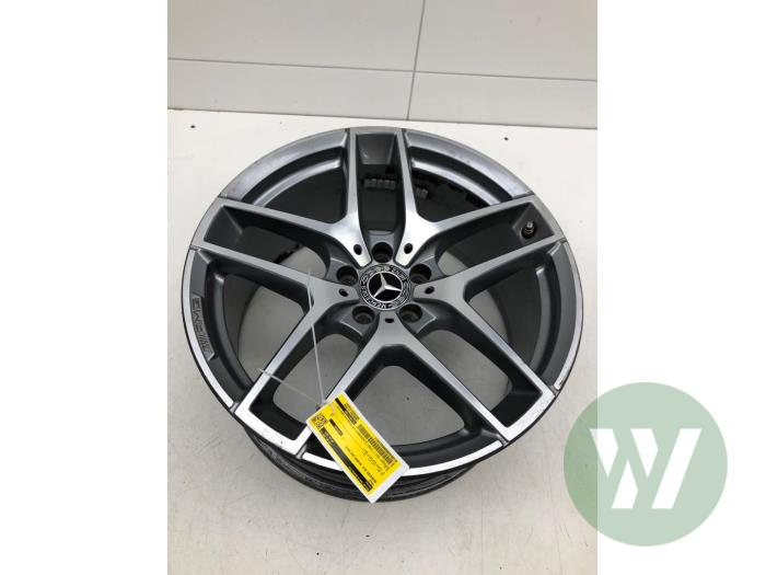 Używane Obrecz Mercedes GLC Coupe (C253) 3.0 350d V6 24V 4-Matic Cena € 240,45 Procedura marży oferowane przez Wessel Parts & Service B.V.