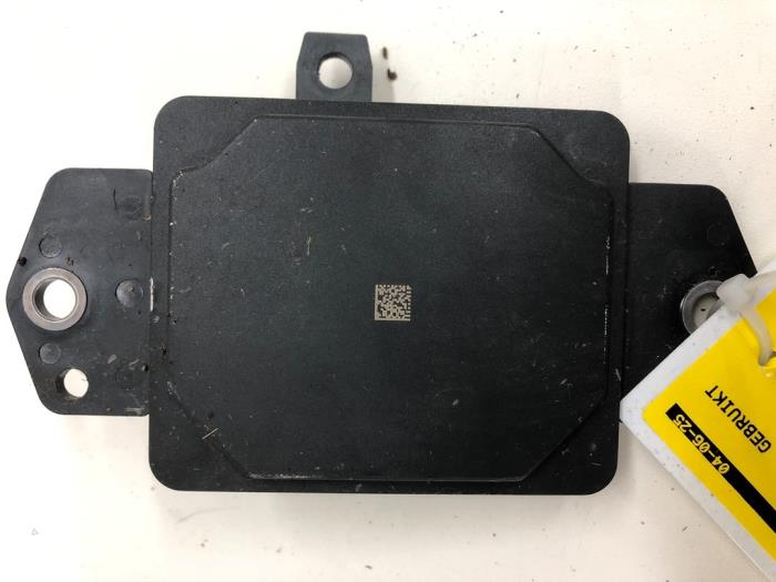 Begagnade Radarsensor Toyota Yaris Cross (PB1/PJ1) 1.5 12V Hybrid 115 Pris € 103,95 Marginaltabell erbjuds av Wessel Parts & Service B.V.
