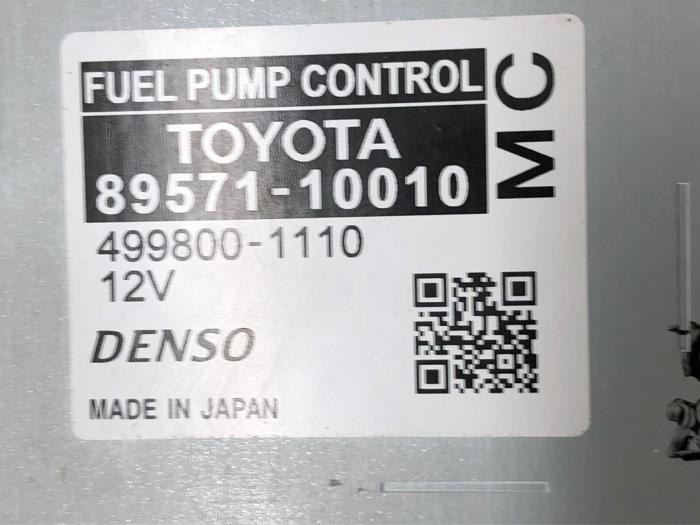 Usagé Module pompe carburant Toyota Yaris Cross (PB1/PJ1) 1.5 12V Hybrid 115 Prix € 82,95 Règlement à la marge proposé par Wessel Parts & Service B.V.