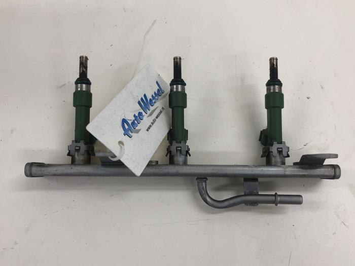 Usagé Système d'injection Dacia Sandero III 1.0 TCe 90 12V Prix € 72,45 Règlement à la marge proposé par Wessel Parts & Service B.V.