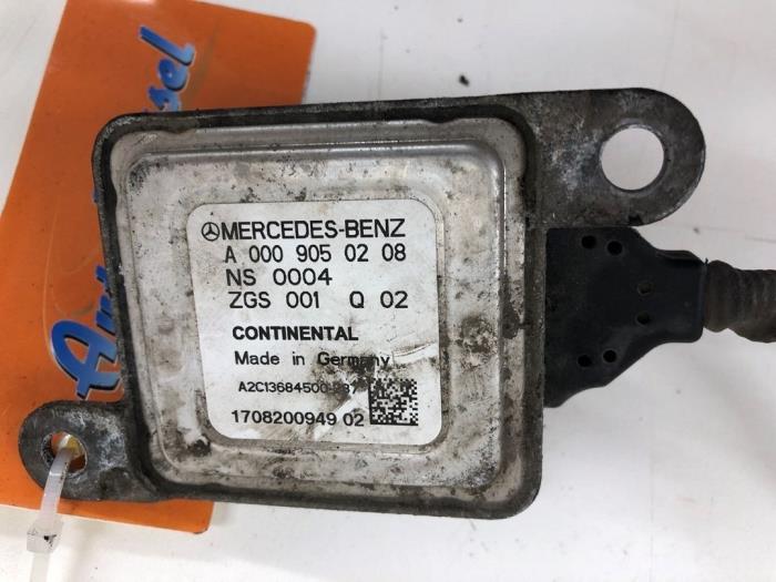 Usados Sensor Nox Mercedes GLC Coupe (C253) 3.0 350d V6 24V 4-Matic Precio € 157,50 Norma de margen ofrecido por Wessel Parts & Service B.V.