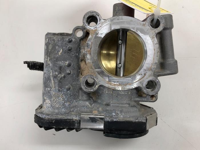 Usagé Boitier papillon Opel Mokka/Mokka X 1.4 Turbo 16V 4x2 Prix € 40,95 Règlement à la marge proposé par Wessel Parts & Service B.V.