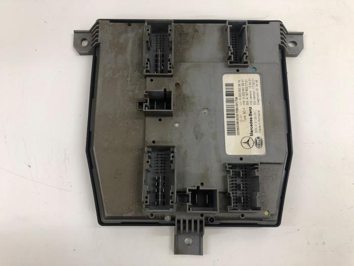 Used Body control computer Mercedes S (222.0/222.1) 3.0 S-400d 4-Matic Price € 103,95 Margin scheme offered by Wessel Parts & Service B.V.