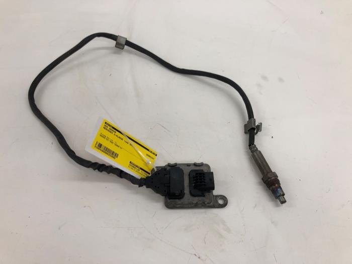 Usados Sensor Nox Mercedes S (222.0/222.1) 3.0 S-400d 4-Matic Precio € 208,95 Norma de margen ofrecido por Wessel Parts & Service B.V.