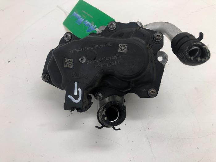 Usagé Valve RGE Audi A4 Avant (B9) 2.0 40 TDI 16V Prix € 36,75 Règlement à la marge proposé par Wessel Parts & Service B.V.