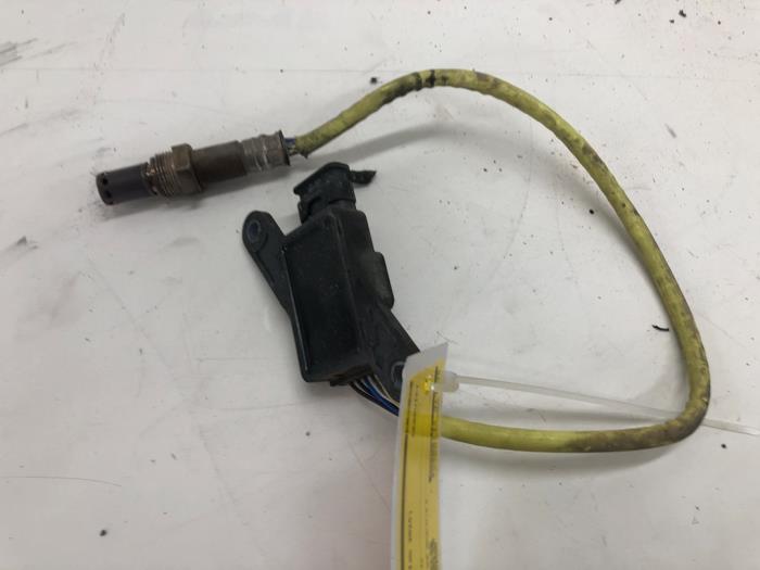 Gebrauchte Nox Sensor Mercedes Sprinter 3,5t (907.6/910.6) 317 CDI 2.0 D RWD Preis € 78,75 Margenregelung angeboten von Wessel Parts & Service B.V.