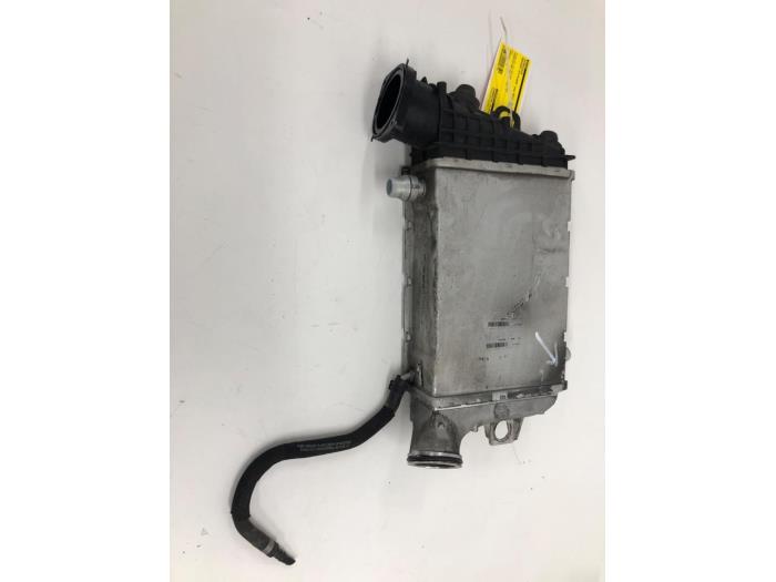 Usados Intercooler Mercedes GLC Coupe (C253) 3.0 350d V6 24V 4-Matic Precio € 156,45 Norma de margen ofrecido por Wessel Parts & Service B.V.