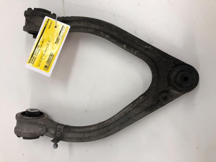 Begagnade Främre gaffelben, höger Mercedes S (222.0/222.1) 3.0 S-400d 4-Matic Pris € 156,45 Marginaltabell erbjuds av Wessel Parts & Service B.V.