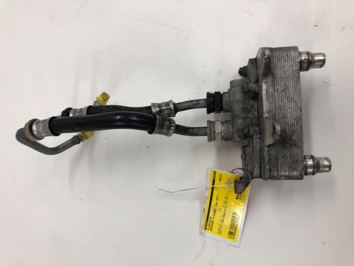 Gebrauchte Ölkühler Mercedes S (222.0/222.1) 3.0 S-400d 4-Matic Preis € 40,95 Margenregelung angeboten von Wessel Parts & Service B.V.