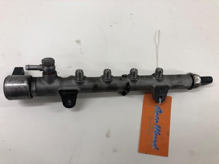 Usagé Système d'injection Mercedes Sprinter 3,5t (910.0/910.1/907.1/907.2) 316 CDI 2.1 D RWD Prix € 61,95 Règlement à la marge proposé par Wessel Parts & Service B.V.