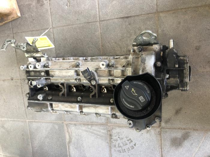 Begagnade Topplock Mercedes GLE (W166) 350d 3.0 V6 24V BlueTEC 4-Matic Pris € 1.048,95 Marginaltabell erbjuds av Wessel Parts & Service B.V.