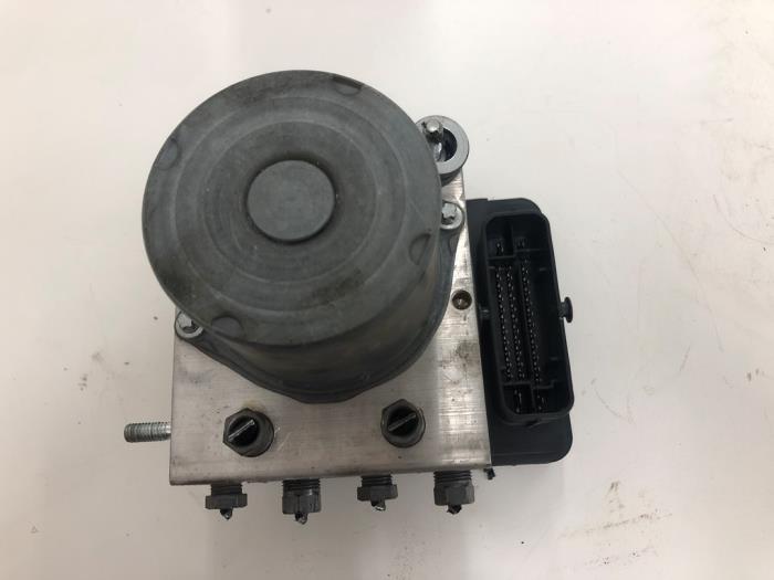 Gebrauchte ABS Pumpe Fiat Ducato (250) 2.0 D 115 Multijet Preis € 131,25 Margenregelung angeboten von Wessel Parts & Service B.V.