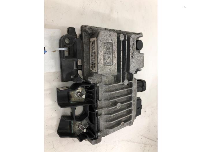 Ordinateur divers d'un Peugeot 2008 (CU) 1.6 BlueHDi 115 16V 2015