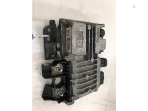 Ordinateur divers d'un Peugeot 2008 (CU) 1.6 BlueHDi 115 16V 2015