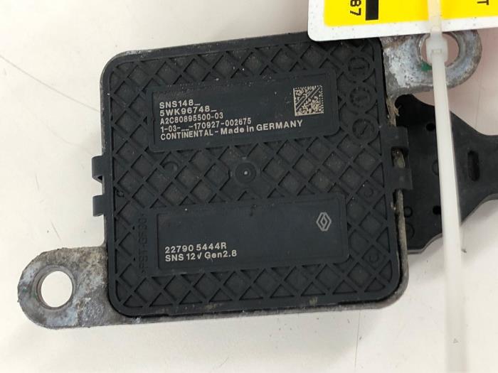 Usados Sensor Nox Opel Movano 2.3 CDTi 16V FWD Precio € 131,25 Norma de margen ofrecido por Wessel Parts & Service B.V.