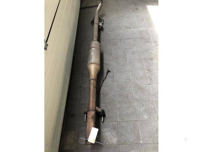 Gebrauchte Auspuff Mitteldämpfer Mercedes Sprinter 3,5t (907.6/910.6) 317 CDI 2.0 D RWD Preis € 523,95 Margenregelung angeboten von Wessel Parts & Service B.V.