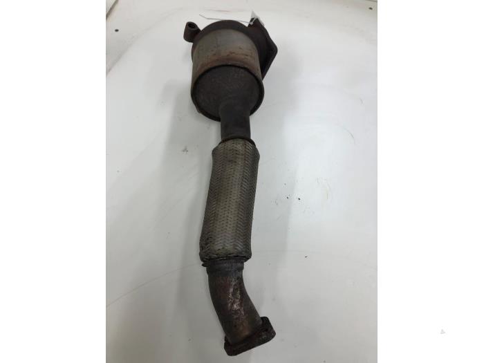 Usagé Catalyseur Ford Transit Connect 1.8 TDCi 75 Prix € 261,45 Règlement à la marge proposé par Wessel Parts & Service B.V.